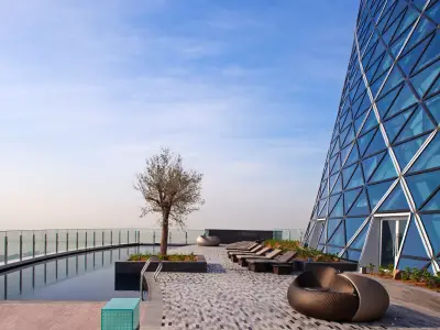 18 Degrees Terrace (Outdoor)