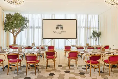 Paparazzi Restaurant