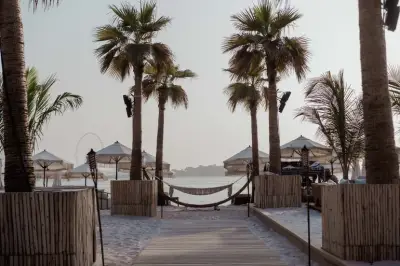 Beach & Sunbeds