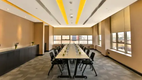 Four Points by Sheraton Production City, Dubai