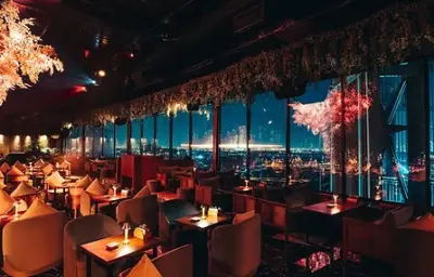 MOOD Rooftop Lounge