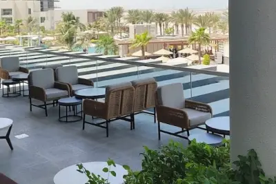 ShaSha Pool & Beach Bar