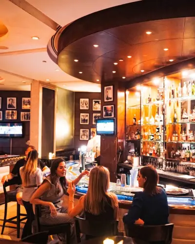 The White Lounge