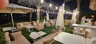 Outdoor Beachfront Seating