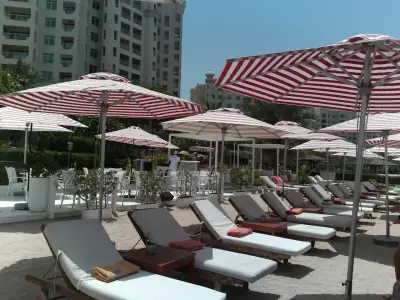 Outdoor Beachfront Seating