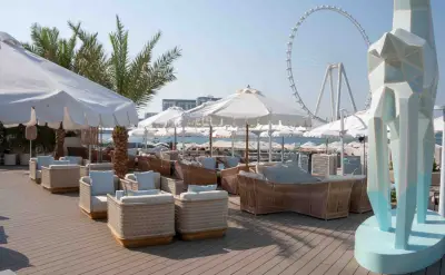 Yula Lounge