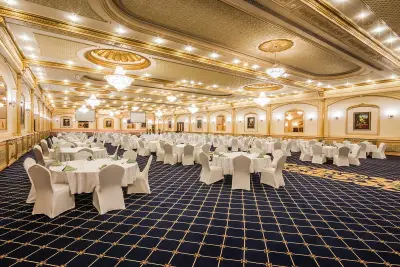 Al Qasr