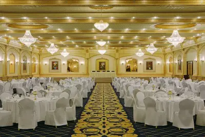Al Qasr