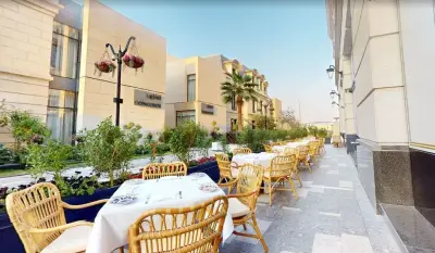 Oudoor Restaurant