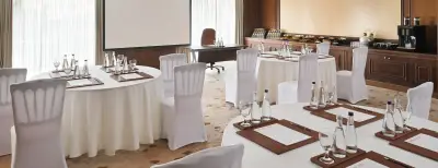 Amjaad Meeting Room