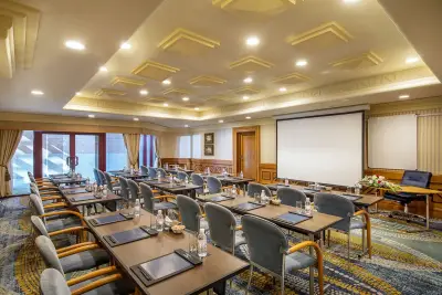 Riyadh Meeting Room