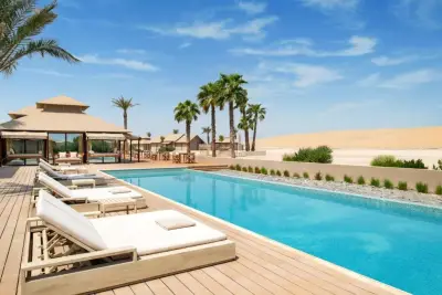 Pool Terrace & Lounge