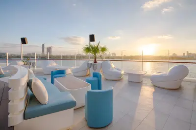 Cielo Rooftop Lounge