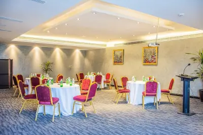 Al Fahd Meeting Room
