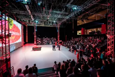 Red Theatre