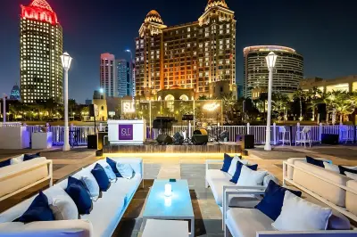 Isle Lounge