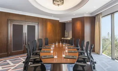 Bahla Boardroom