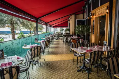 Bistro Des Arts
