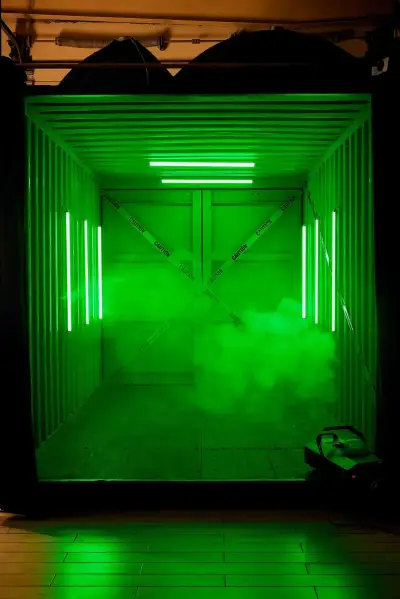 Container