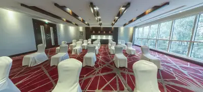 Meeting Plus 9