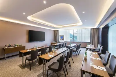 Dubai Hall