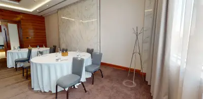 Eau Banquet Hall