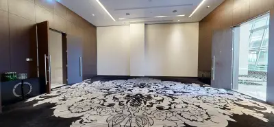 Meeting Room 8