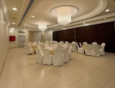 Hall 2