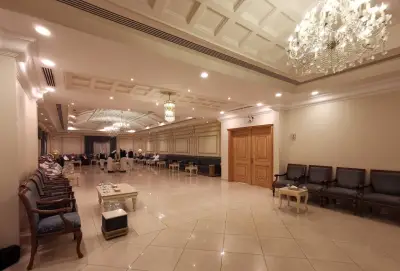 Hall 4