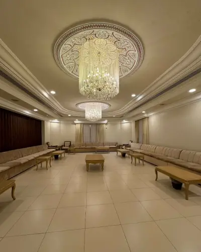 Hall 2