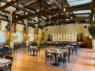 First Floor Restaurant