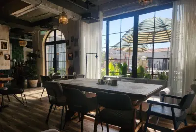 Cafe