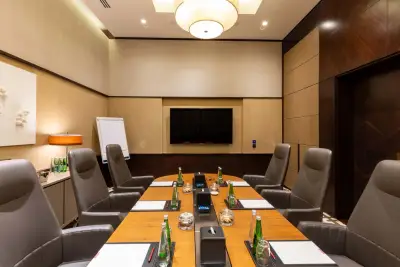 Boardroom 1