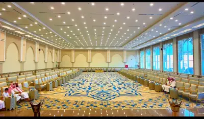 Hall 2