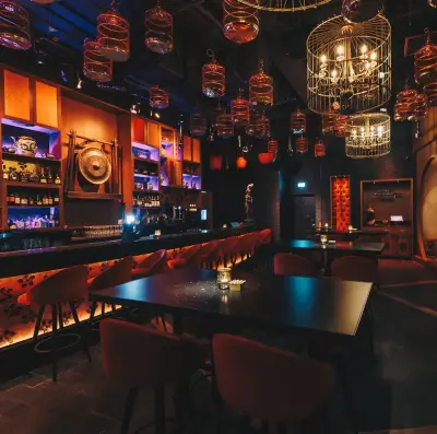 Asia Asia Dining Area
