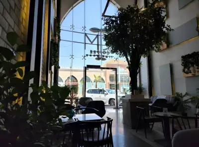 Cafe