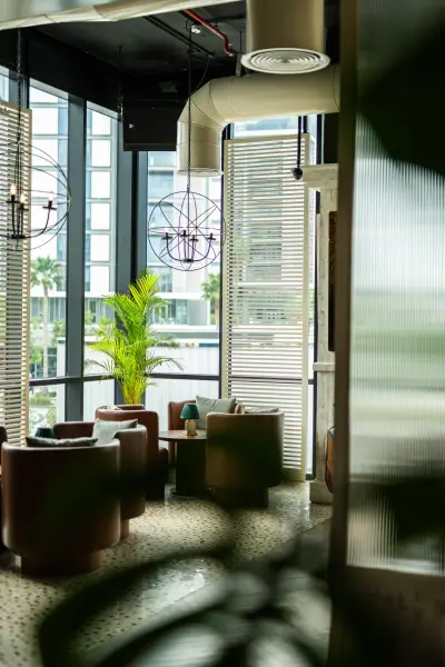 THE LOUNGE
