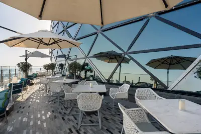 18 Degrees Terrace (Outdoor)