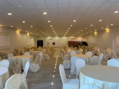 Hall 2