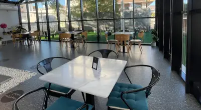 Cafe