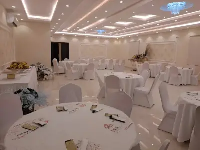 Hall 1
