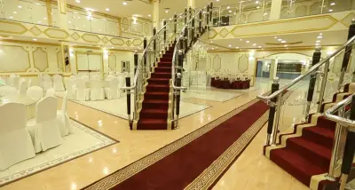 Hall 1