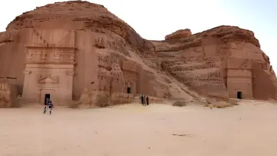 Tabuk Attraction Mud House
