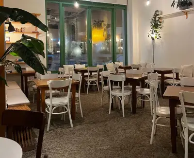 Cafe