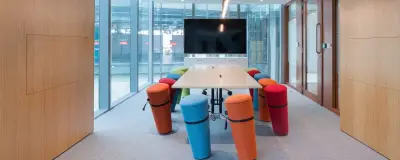 Floating Meeting Rooms