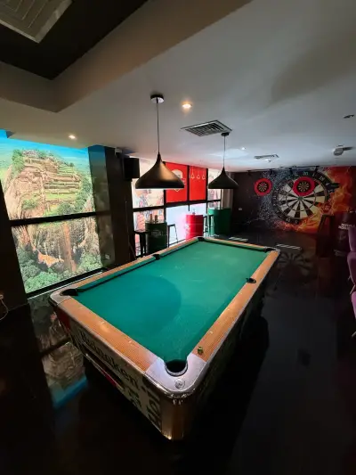 Restaurant 2