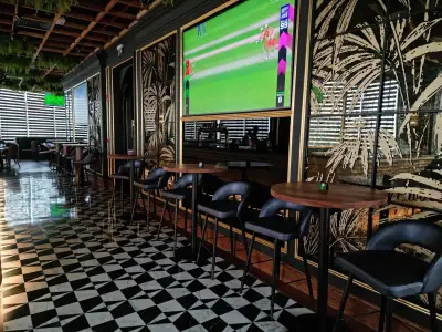 Bar