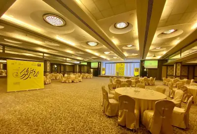 Hall 1
