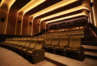 Cinema 3