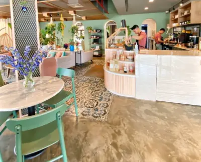Cafe